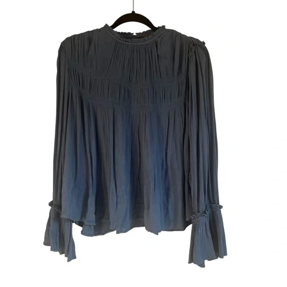 Free People Kelsey Blue Bell Sleeve Pleated Blouse Summer Endless size S - Picture 2 of 11